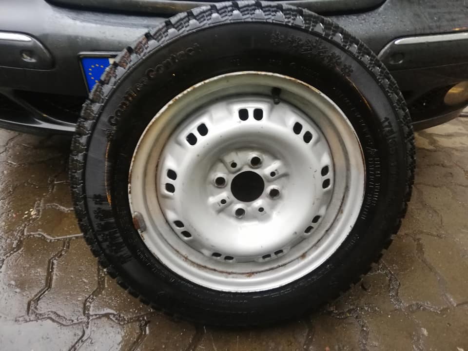 conti4.jpg