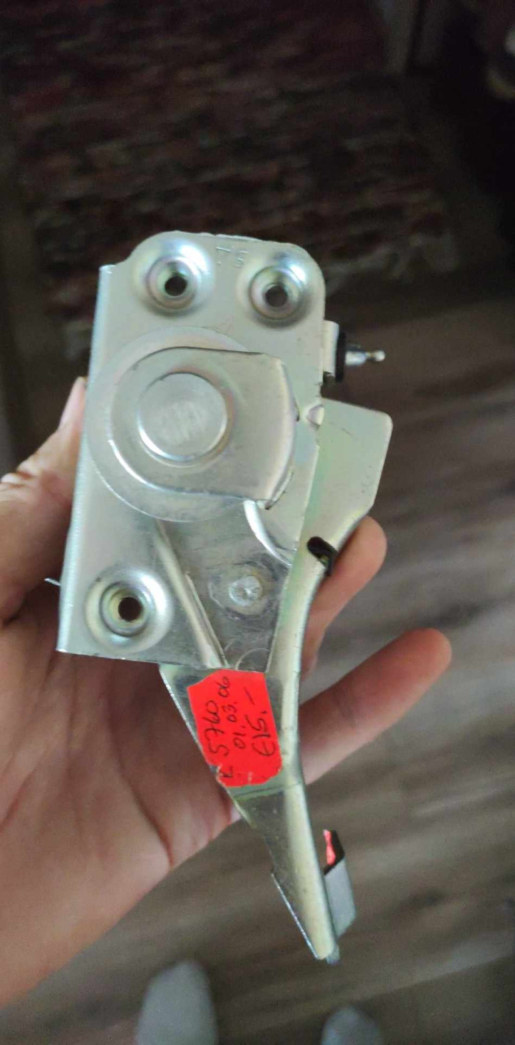 50293de1-caf4-4e50-83cd-3ae8c4950d11.jpg